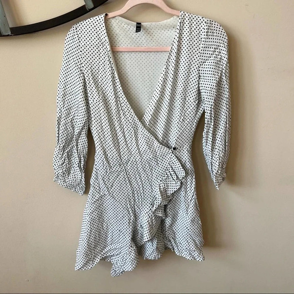 Zara TRF Polka Dot Ruffle Wrap Romper Size XS White & Black 14489 - Picture 4 of 14